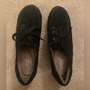 Women’s Padded Sole Black Loafers